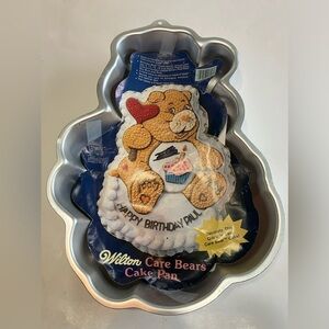 1983 Wilton Care Bears Happy Birthday Cake Pan Mold Vintage #2105-1793